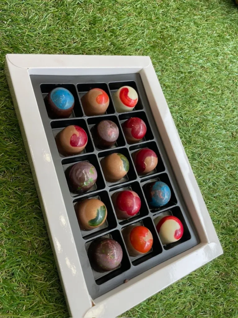 Assortiment de 15 chocolats fourrés